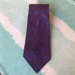 Michelman-Carson’s Greenfield Vintage Paisley Necktie Blue Red